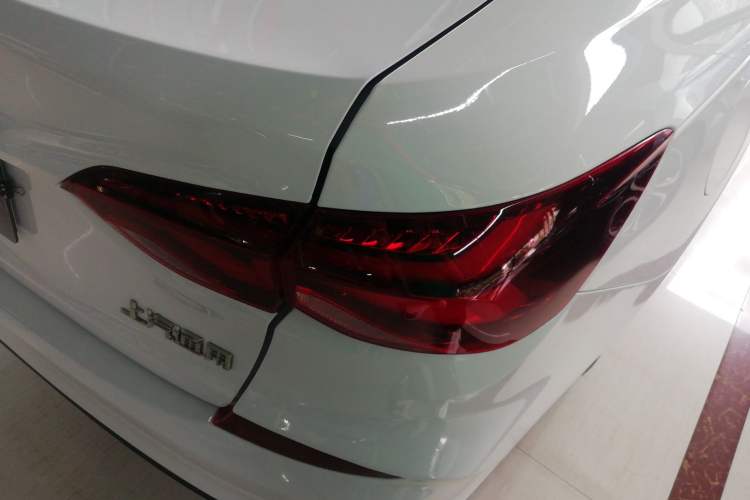 Used Chevrolet Monza 2022 320 Automatic Enjoyment Sunroof Version
