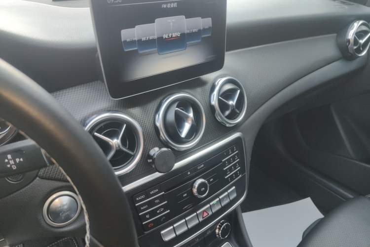 Used Mercedes-Benz GLA 2017 GLA 200 Sport Edition
