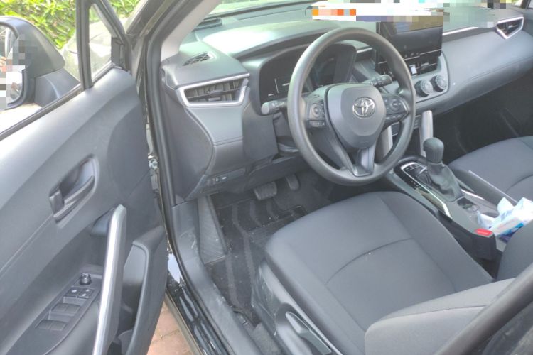 Used Toyota Corolla Cross 2024 2.0L Pioneer Edition
