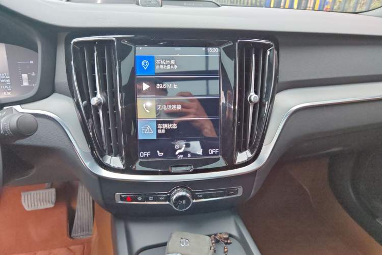 Used Volvo S60 2022 B4 Zhiyi Luxury Edition