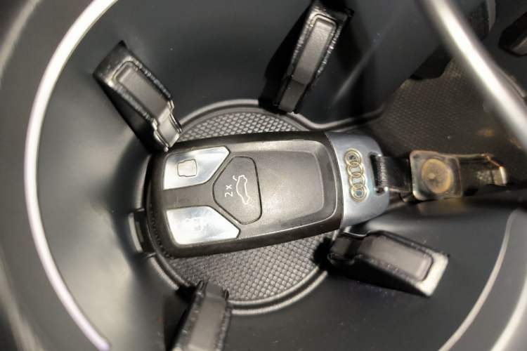 Used Audi A4L 2019 40 TFSI Fashion Edition China VI Emission Standard