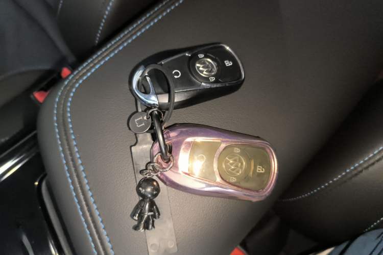 Used Buick Velite 6 2019 Connected & Smart
