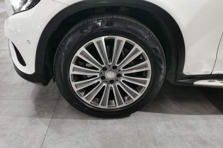 Used Mercedes-Benz GLC 2016 GLC 260 4MATIC Dynamic Edition
