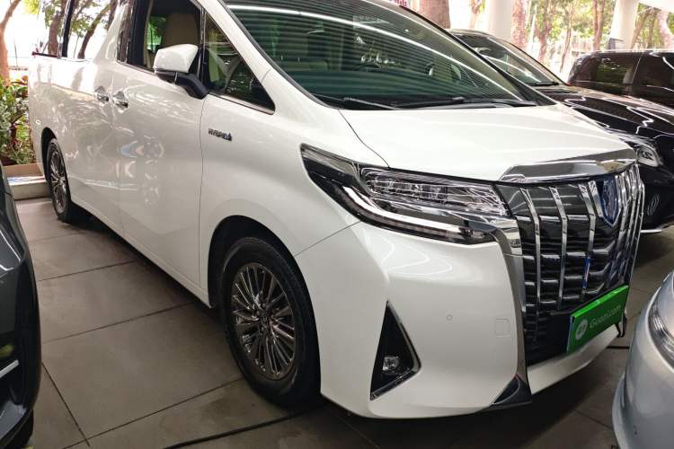 Used Toyota Alphard 2019 Dual-Engine 2.5L Prestige Edition
