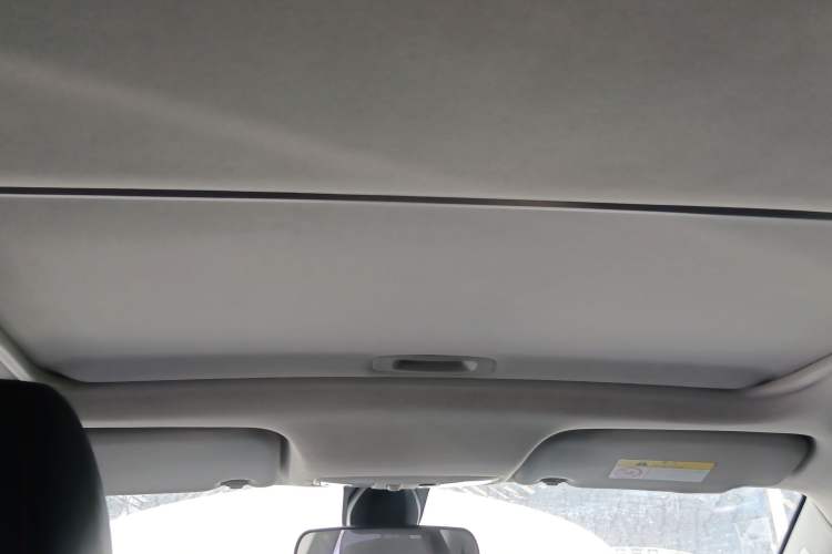 Used Soueast DX3 2016 1.5L Manual Luxury Version
