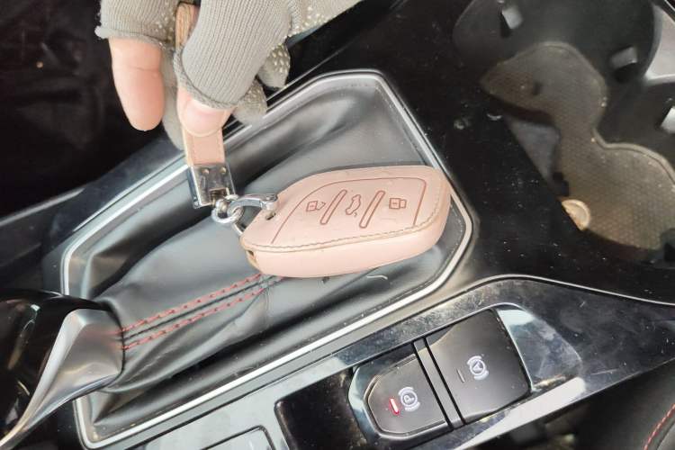 Used MG 5 2021 180 DVVT CVT Youth Luxury Edition
