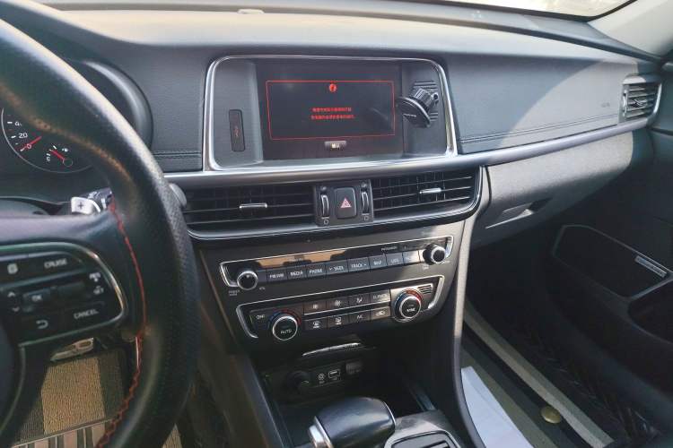 Used Kia K5 2016 1.6T Automatic LUX
