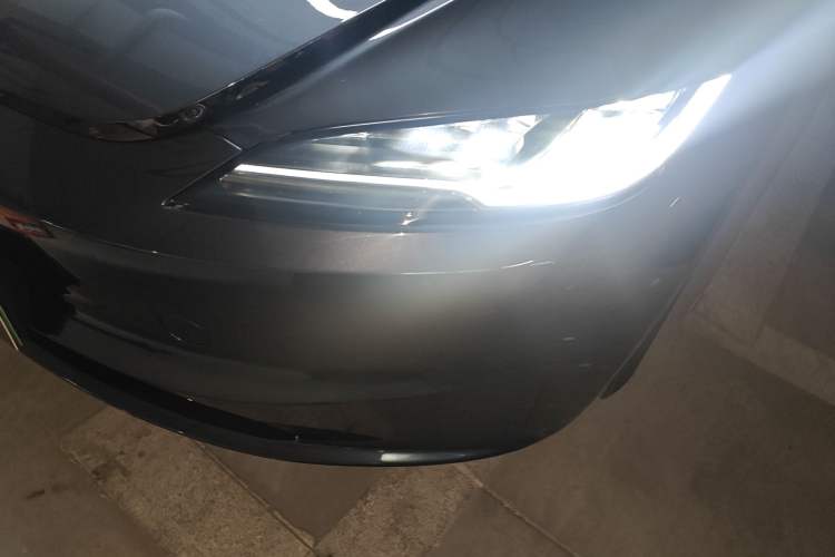 Used Tesla Model 3 2023 Rear-Wheel-Drive Version
