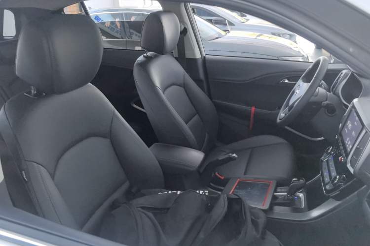 Used Hyundai ix35 2019 2.0L Automatic 2WD Zhiyong·Changxiang Edition China V Standard
