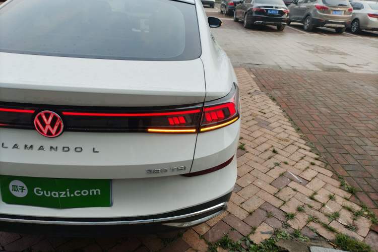 Used Volkswagen Lamando 2023 Lavida L 280TSI DSG Cool & Spicy Edition