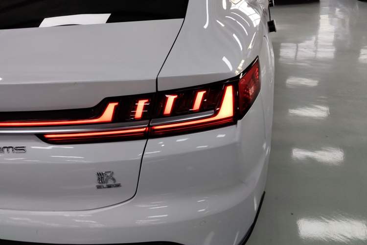 Used BYD Han 2020 EV Four-Wheel Drive High-Performance Flagship Model
