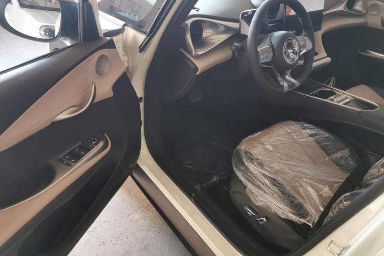 Used BYD Dolphin 2025 420km Free Edition
