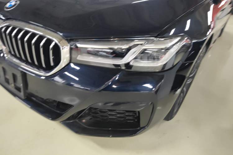 Used BMW 5 Series 2022 Second Facelift 525Li M Sport Package