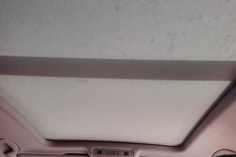 Used Volkswagen Tiguan 2017 330TSI All-Wheel-Drive Innovation Model
