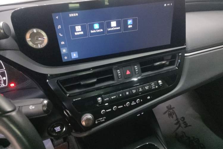 Used Lexus ES 2022 200 Excellence Edition
