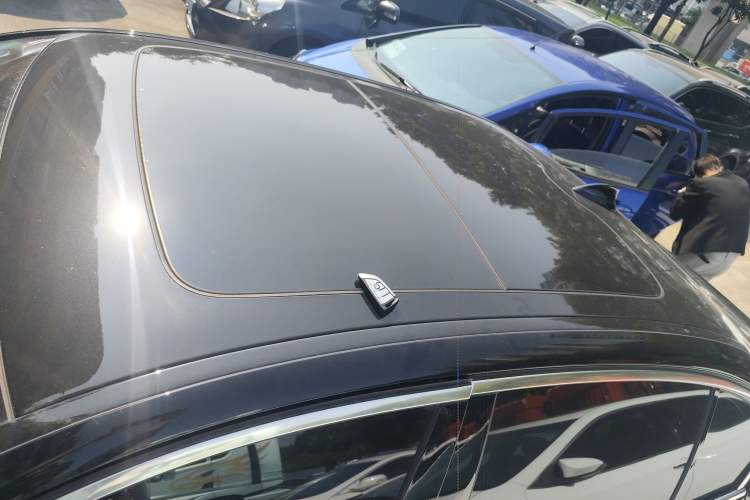 Used BMW 5 Series New Energy 2019 530Le Luxury Package
