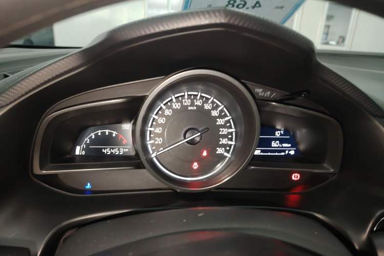 Used Mazda Mazda 3 Axela 2017 Sedan 1.5L Manual Comfort Model Emission Standard China V