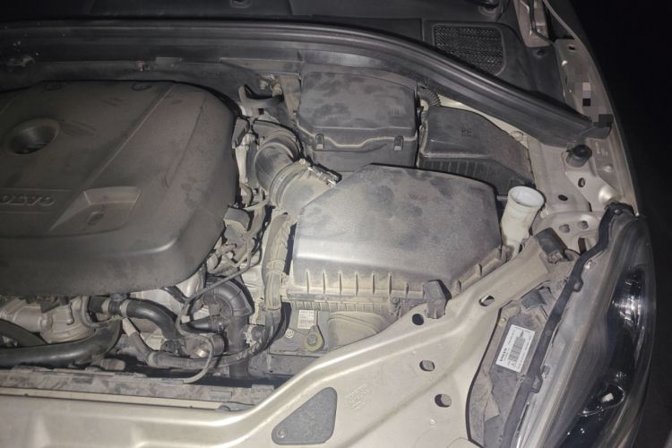 Used Volvo XC60 2017 T5 AWD Smart Upgrade Edition
