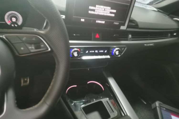 Used Audi A4L 2023 40 TFSI quattro Luxury Dynamic Edition