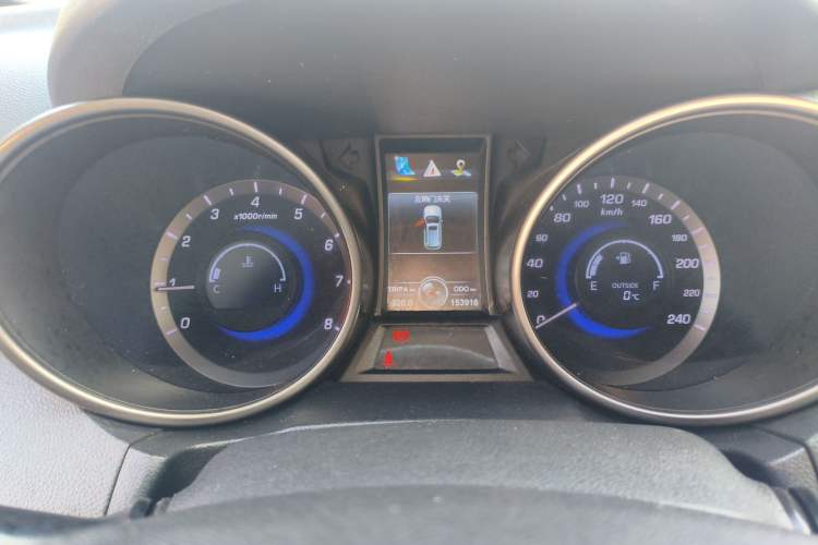 Used Changan CS75 2016 2.0L Manual Luxury Version China V Standard
