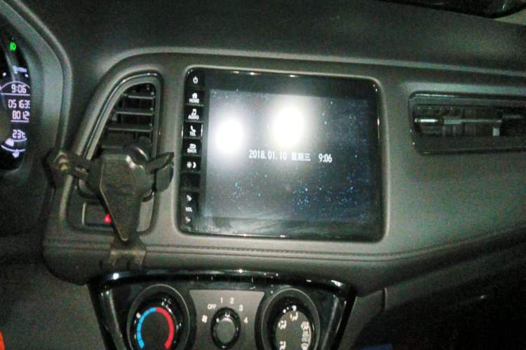 Used Honda Vezel 2020 1.5L CVT Pioneer Edition
