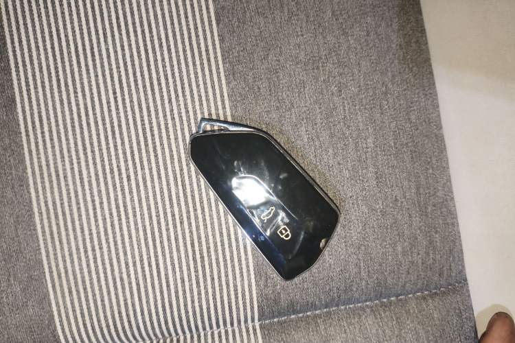 Used Volkswagen ID.4 CROZZ 2022 Long-Range PURE+ Edition