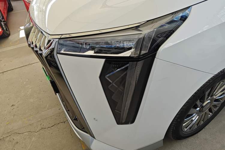 Used GAC Trumpchi M8 2023 Zongshi Series 400T Flagship Edition
