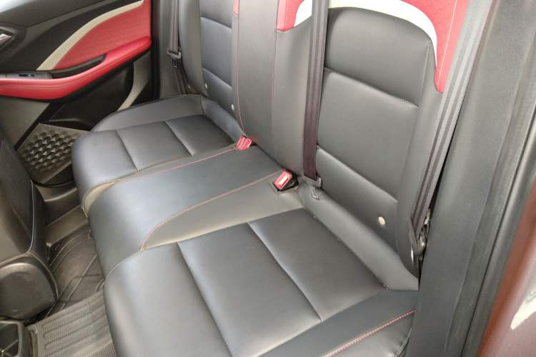 Used MG 5 2021 Revised 300TGI DCT Qingshè Luxurious Enjoyment Edition
