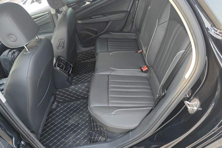 Used Volkswagen Passat 2022 330TSI Starry Elite Edition