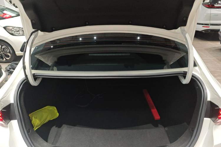 Used GAC Trumpchi EMPOW 2023 270T DCT J15 Version
