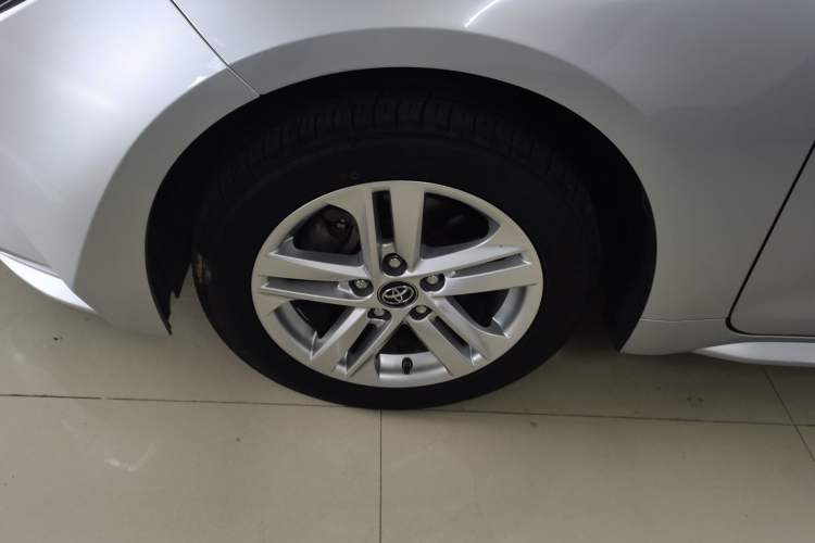 Used Toyota Levin 2019 185T CVT Luxury Edition China VI Standard
