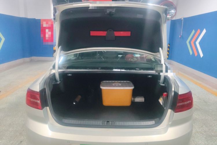 Used Volkswagen Magotan 2017 330TSI DSG Leading Model
