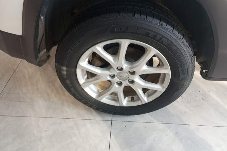 Used  Cherokee 2017 2.0L Superior Edition
