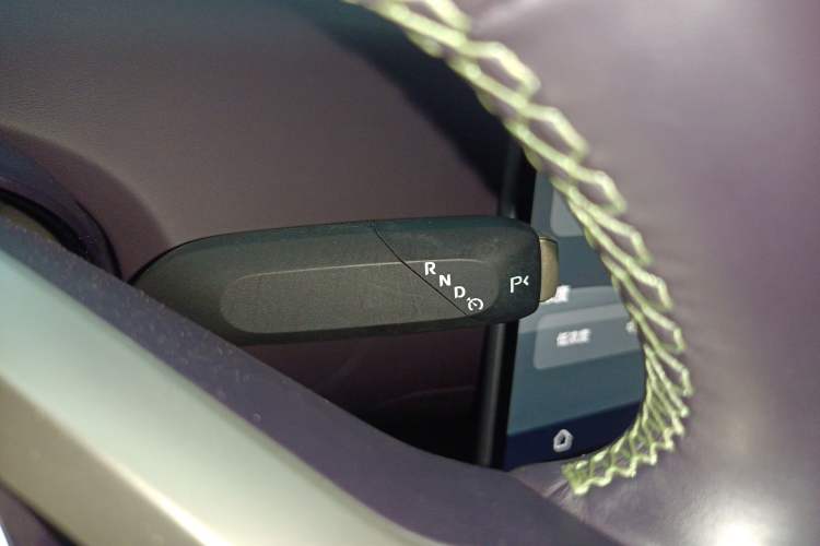 Used  07 2024 Max Extended-Range Exploration Edition
