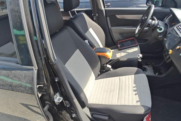 Used Suzuki Swift 2014 1.3L Manual Standard Edition
