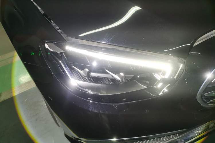 Used Mercedes-Benz E-Class 2022 Second Facelift E 300 L Luxury Edition