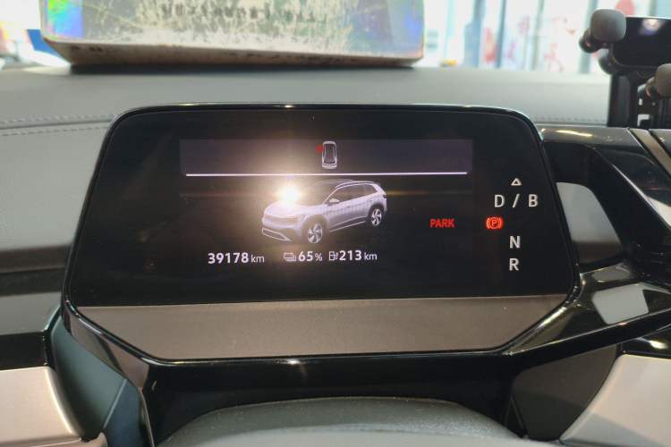 Used Volkswagen ID.6 CROZZ 2022 Long-Range Lite PRO Edition