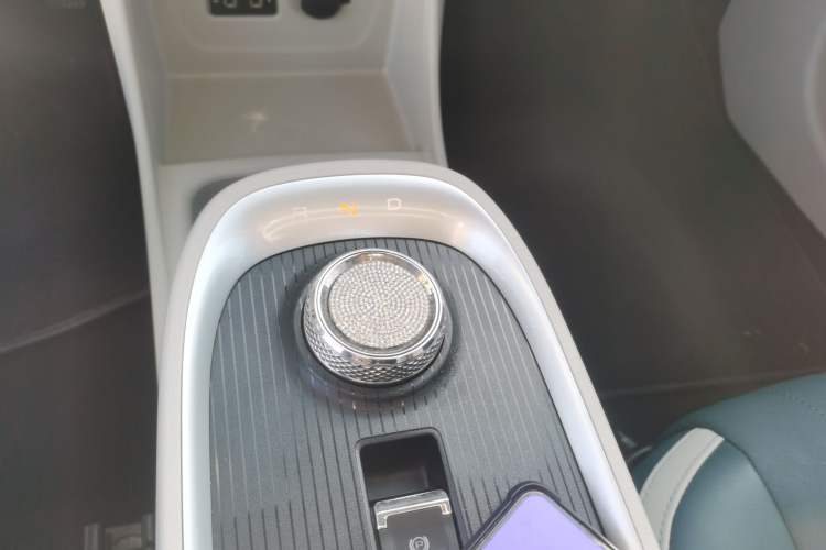 Used ORA Good Cat 2021 400km Standard Range Muse Edition Lithium-Ion Battery