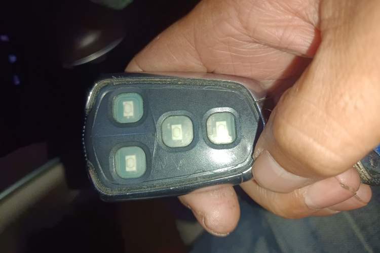 Used Cadillac XTS 2015 28T Comfort Model
