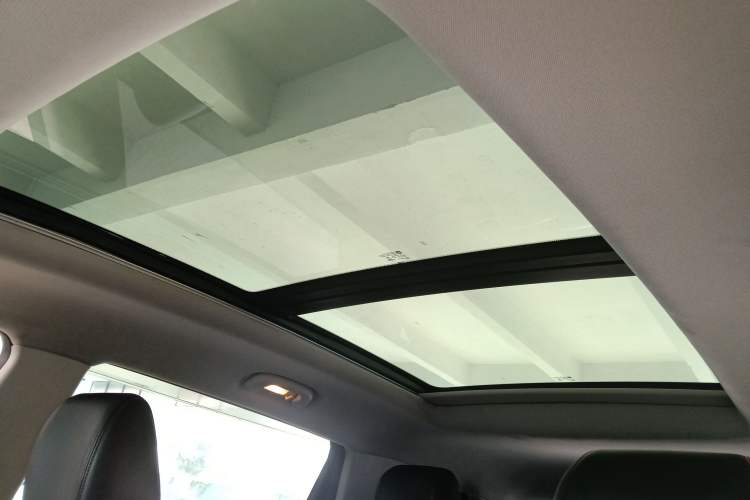 Used Chevrolet Orlando 2019 Redline 530T Automatic Enjoyment Version (5+2 Seating) China VI
