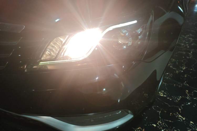 Used Geely Auto Emgrand 2014 Sedan 1.5L CVT Elite Model
