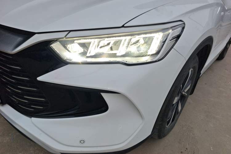 Used BYD Song Pro New Energy 2024 HONOR Edition DM-i 71KM Navigation Model
