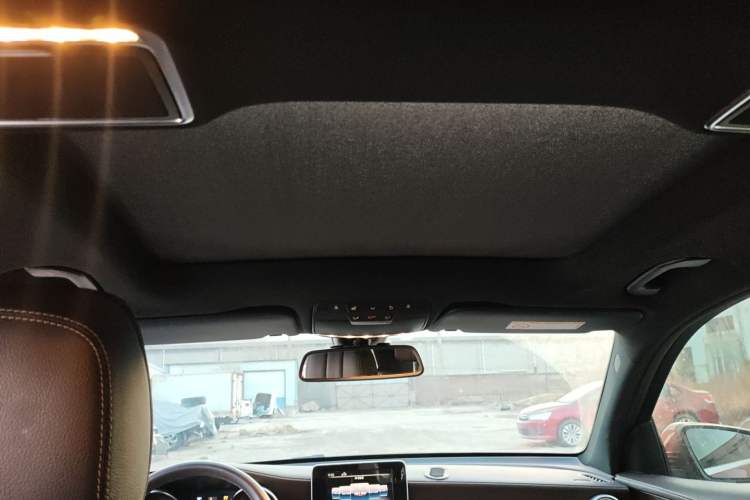 Used Mercedes-Benz GLC 2019 GLC 260 L 4MATIC Dynamic Model