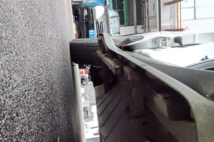 Used Honda CR-V 2015 2.0L two-wheel drive urban version
