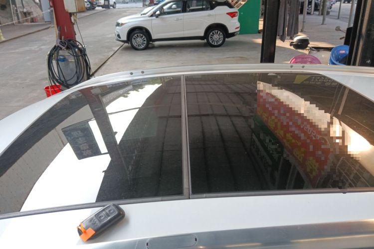 Used Honda Vezel 2015 1.8L CVT 2WD Luxury Model