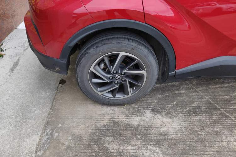 Used Toyota C-HR 2021 2.0L Luxury Edition
