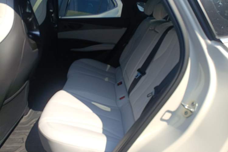 Used BYD Seal 06 New Energy 2025 DM-i Smart Drive 120KM Deluxe Model