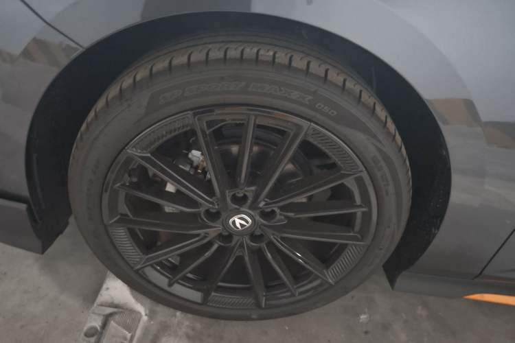 Used Changan UNI-V 2024 1.5T Prestige Sport Edition
