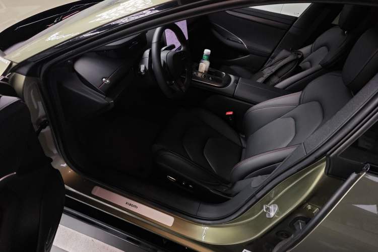 Used  SU7 2024 Rear-Drive Long-Range Intelligent Driving Version
