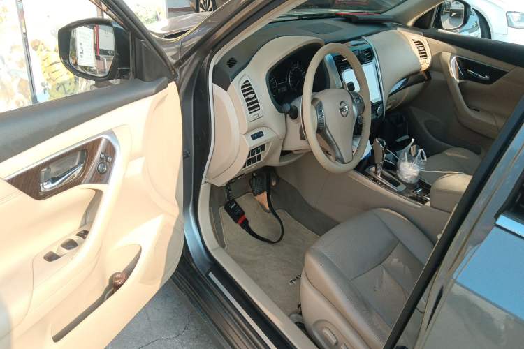 Used Nissan Teana 2013 2.5L XL Leading Edition